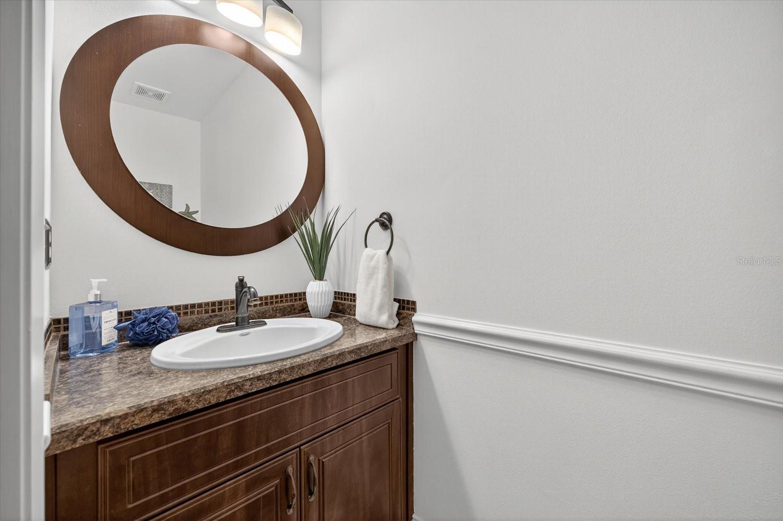 Image 47 of 56 For 5801 Windermere Drive