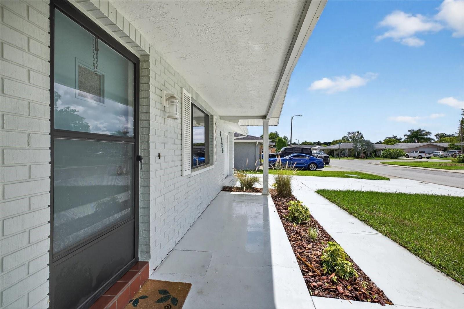 Image 4 of 35 For 7725 Summertree Lane