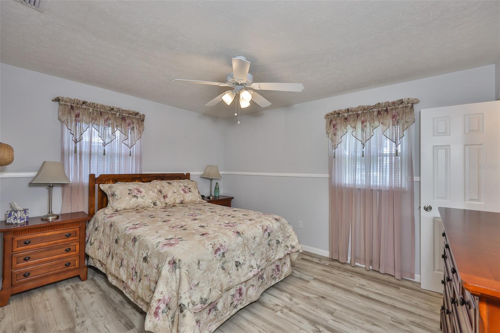 Image 18 of 42 For 812 White Heron Boulevard
