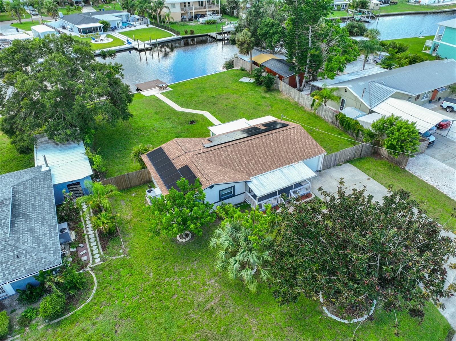 Image 3 of 42 For 812 White Heron Boulevard