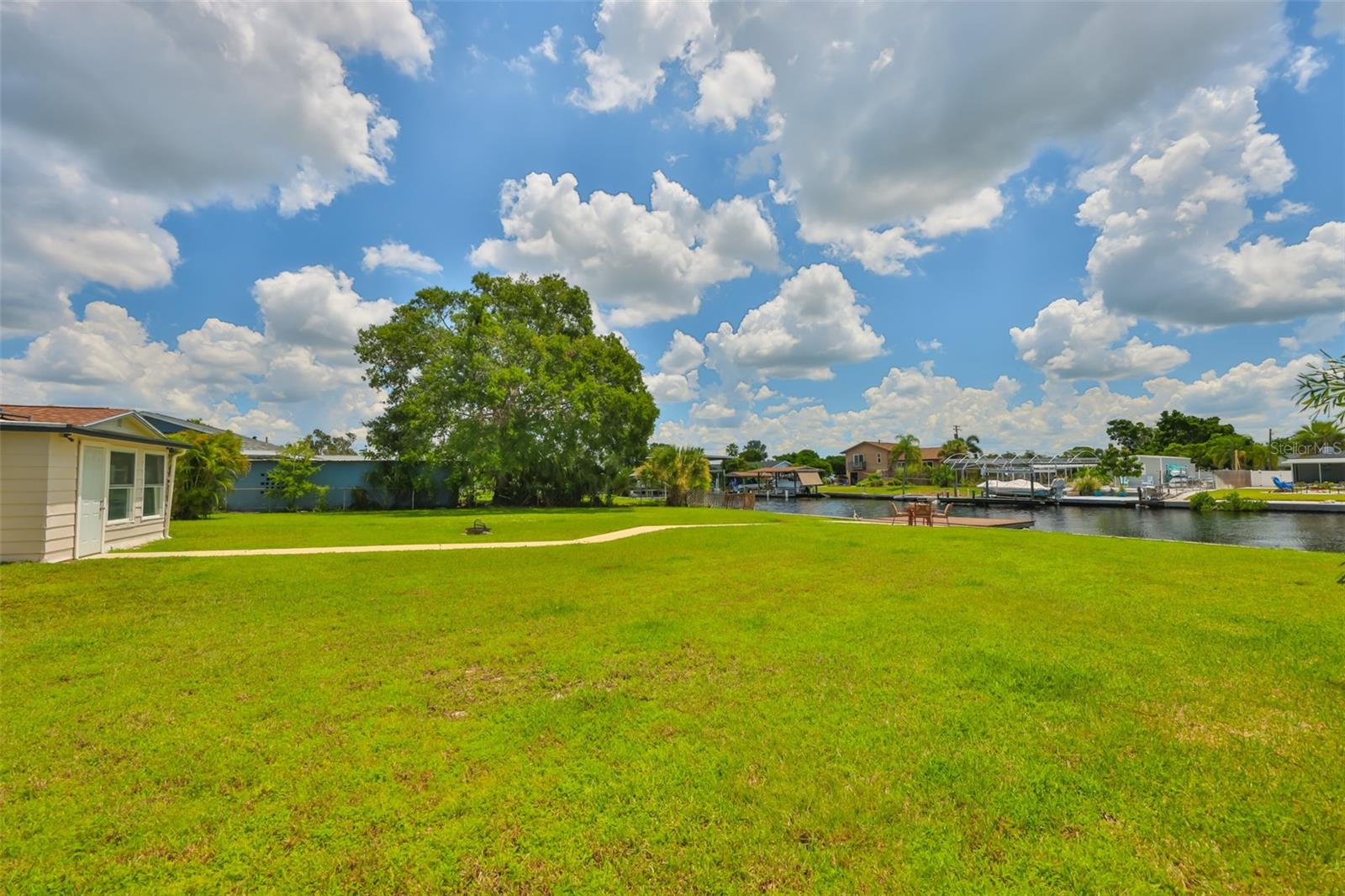 Image 32 of 42 For 812 White Heron Boulevard