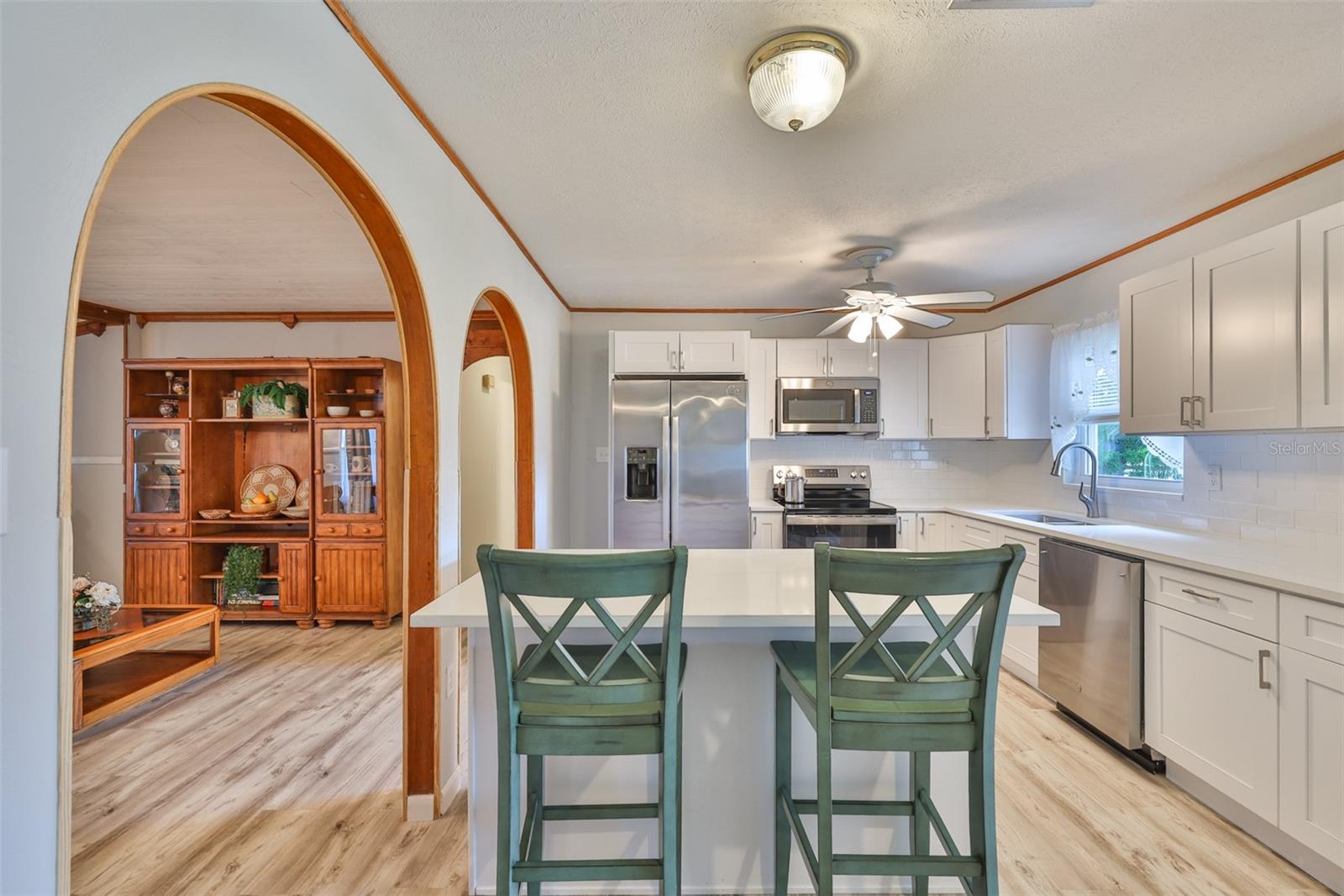 Image 8 of 42 For 812 White Heron Boulevard
