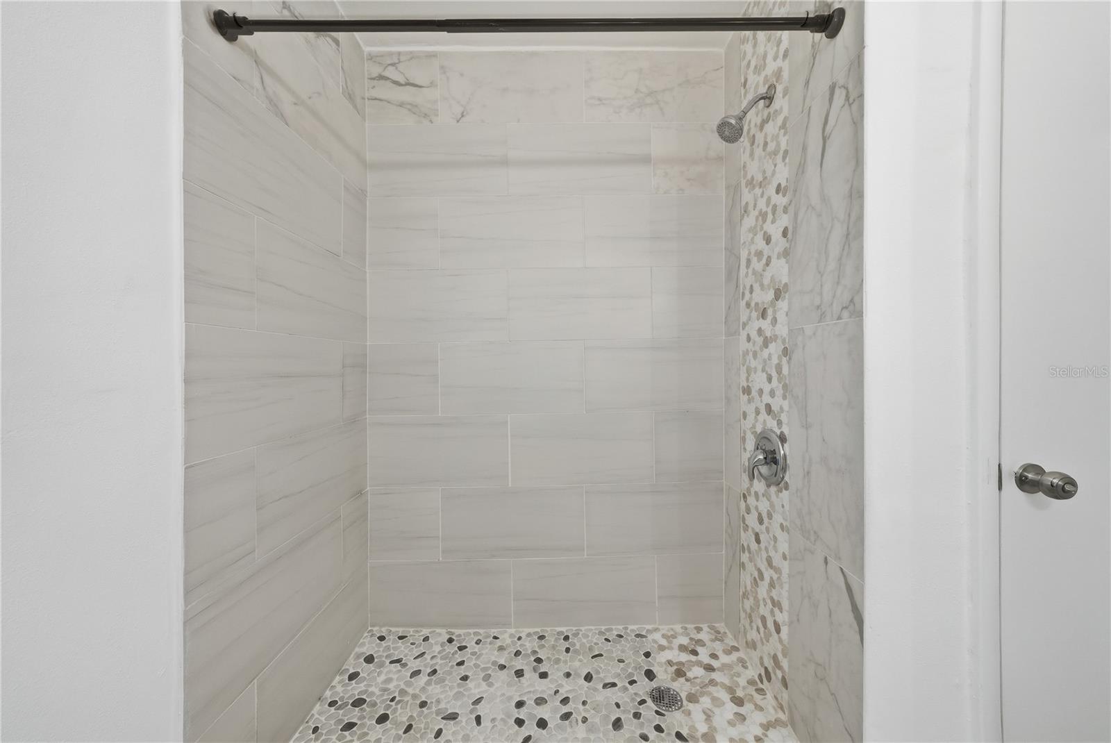 Image 26 of 35 For 1520 San Helen Drive