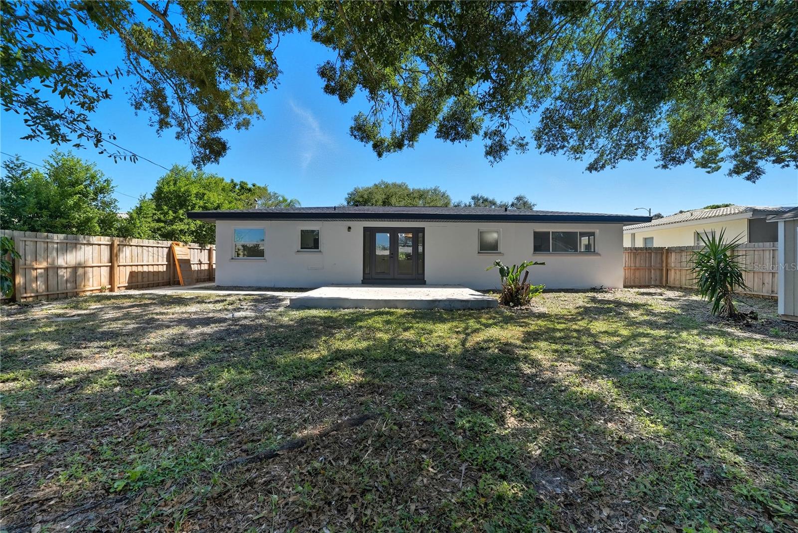 Image 30 of 35 For 1520 San Helen Drive