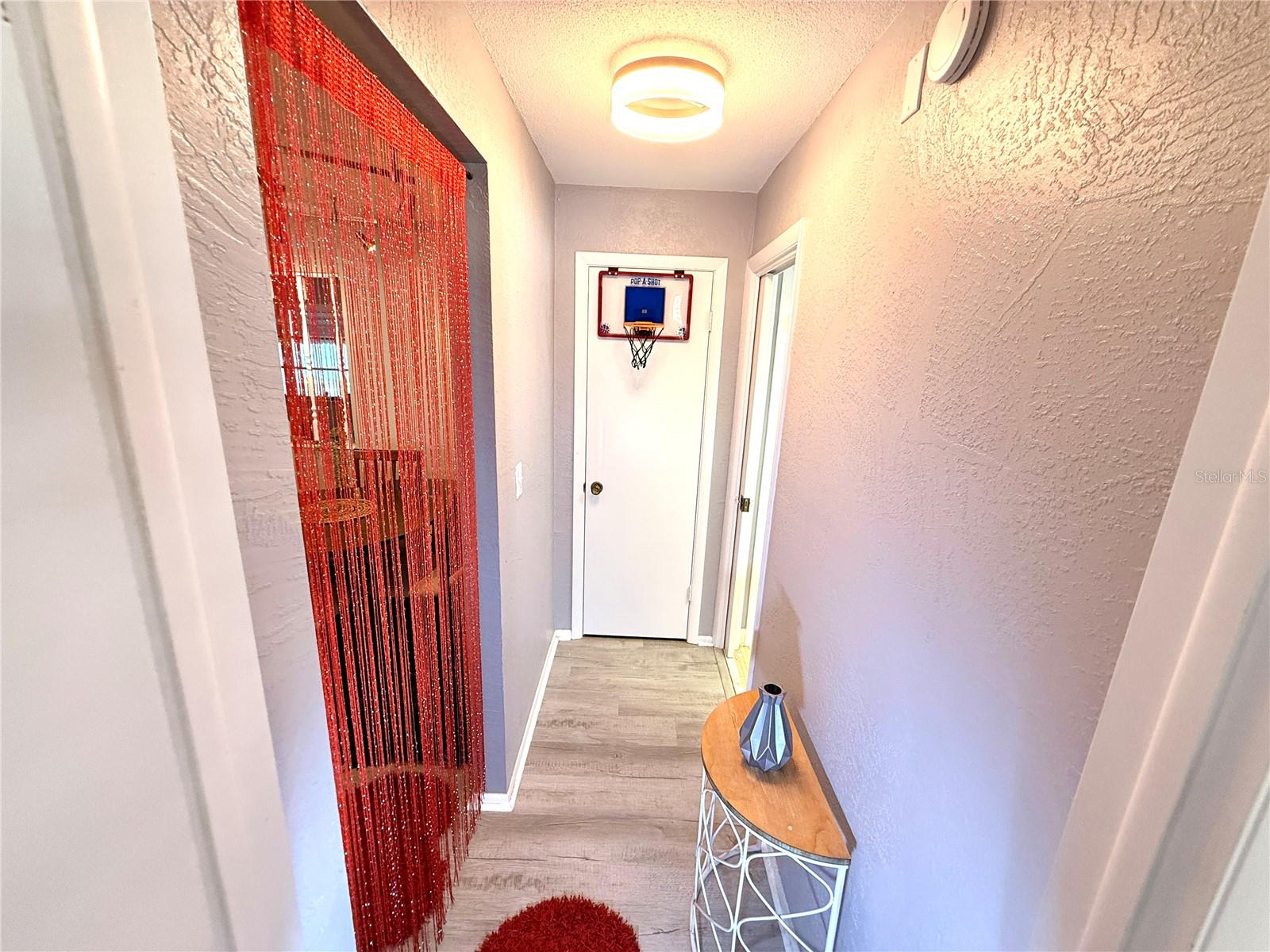 Image 49 of 89 For 180 Sunward Ave