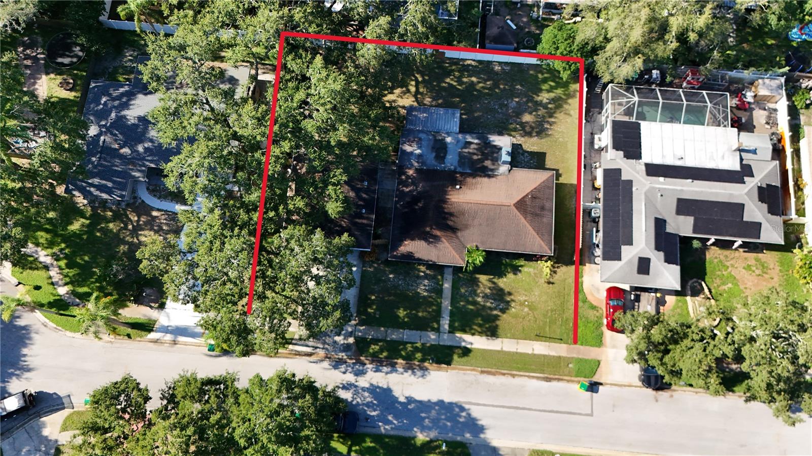 Image 5 of 89 For 180 Sunward Ave