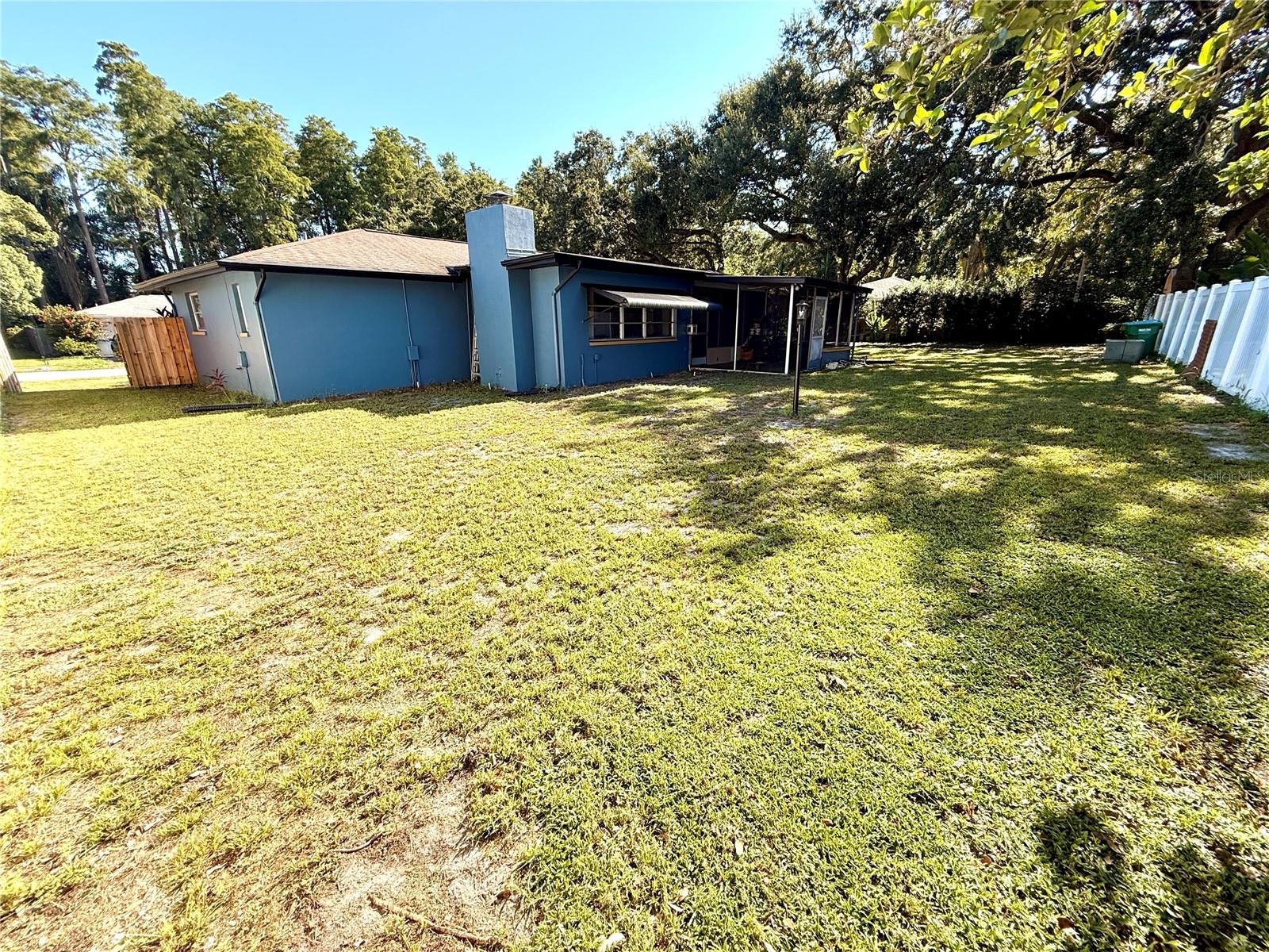 Image 65 of 89 For 180 Sunward Ave