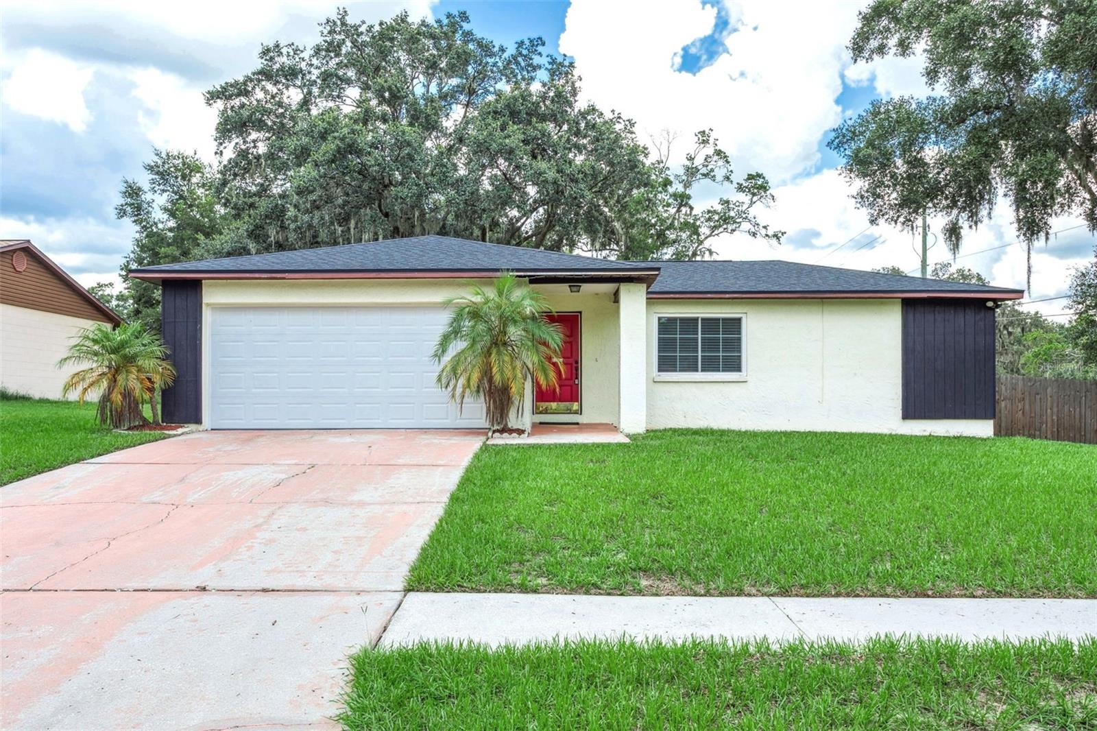 Details for 616 King Louis Court, SEFFNER, FL 33584
