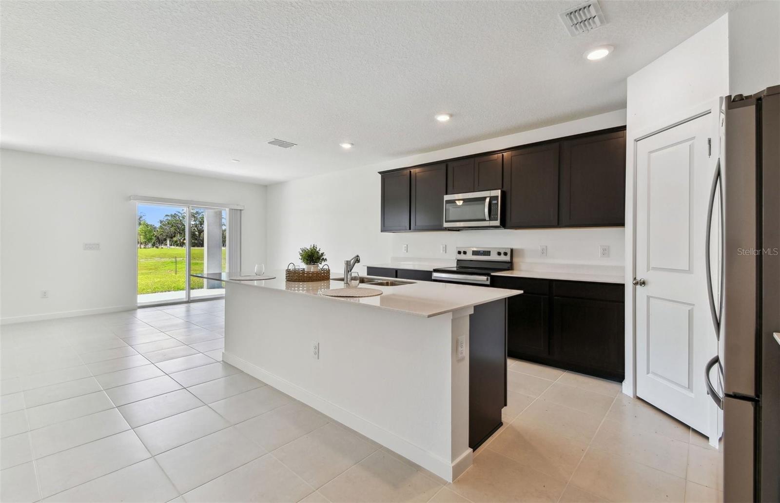 Image 3 of 17 For 12832 Wanderlust Place