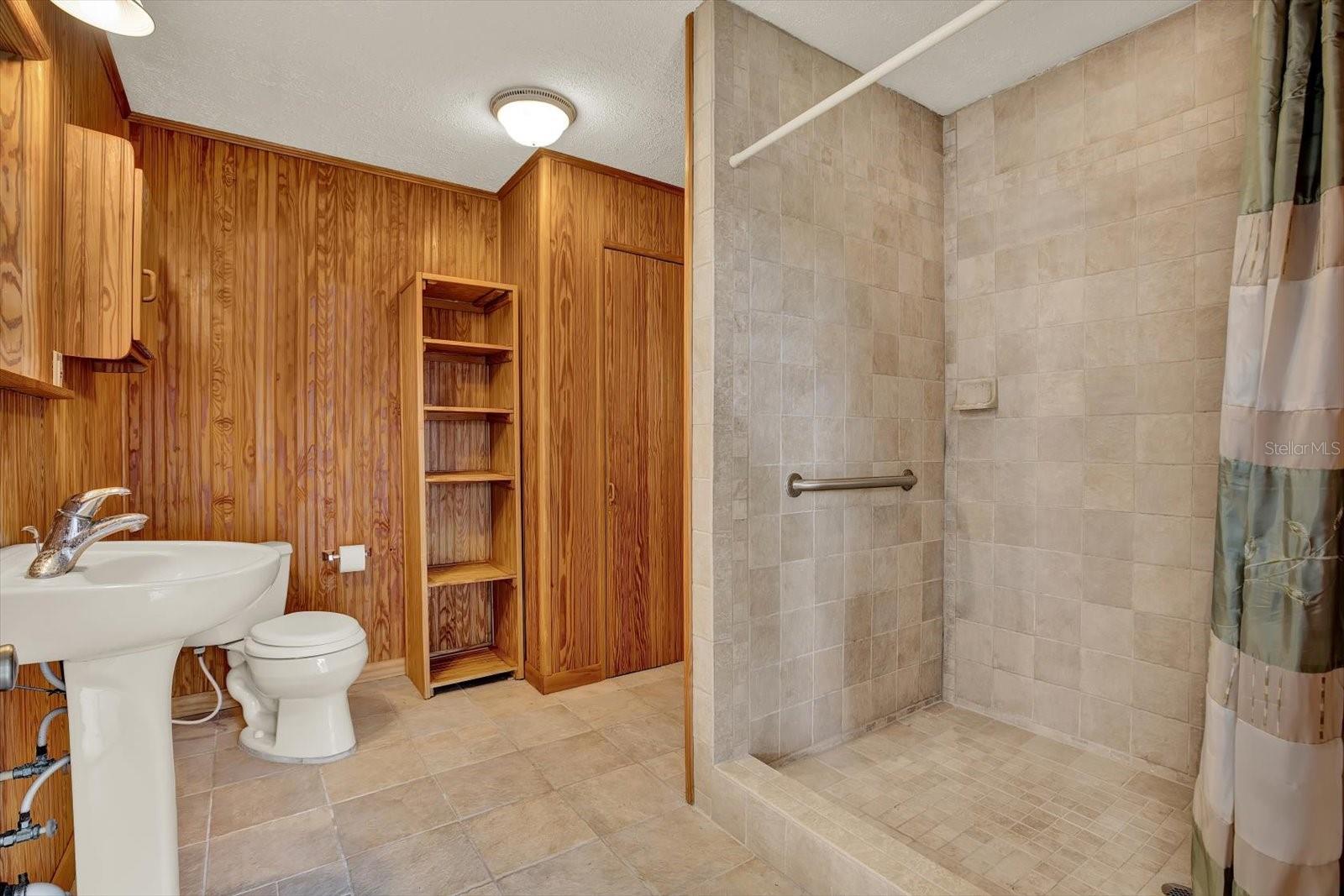 Image 17 of 30 For 9618 Hartts Drive