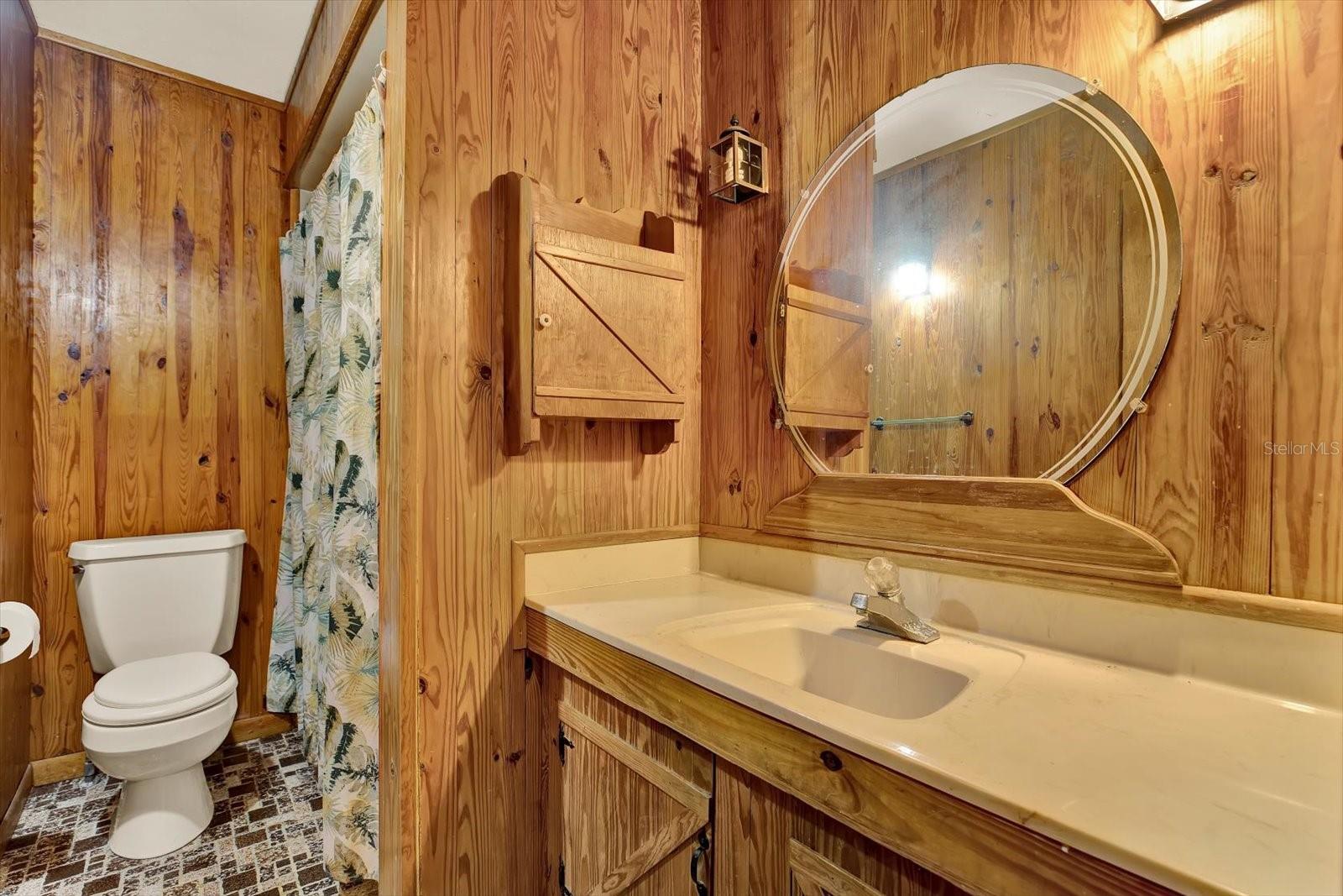 Image 19 of 30 For 9618 Hartts Drive