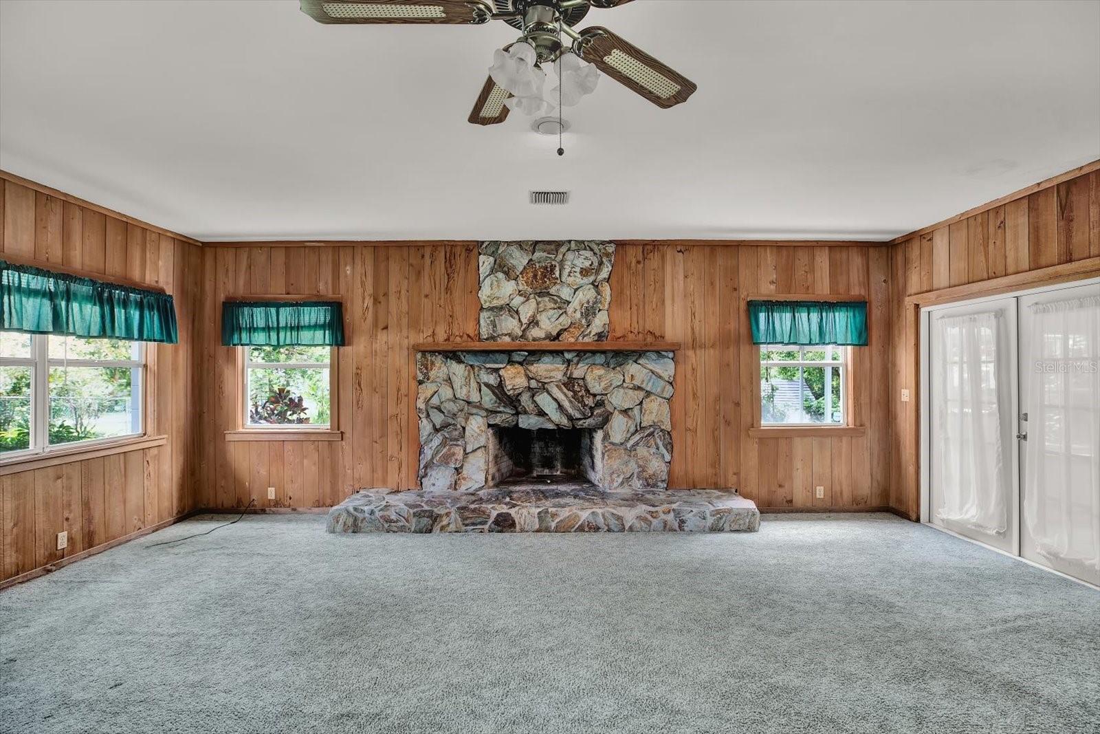 Image 7 of 30 For 9618 Hartts Drive