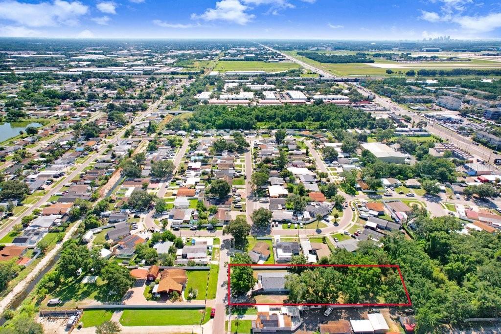 Image 13 of 22 For 6808 Comanche Avenue