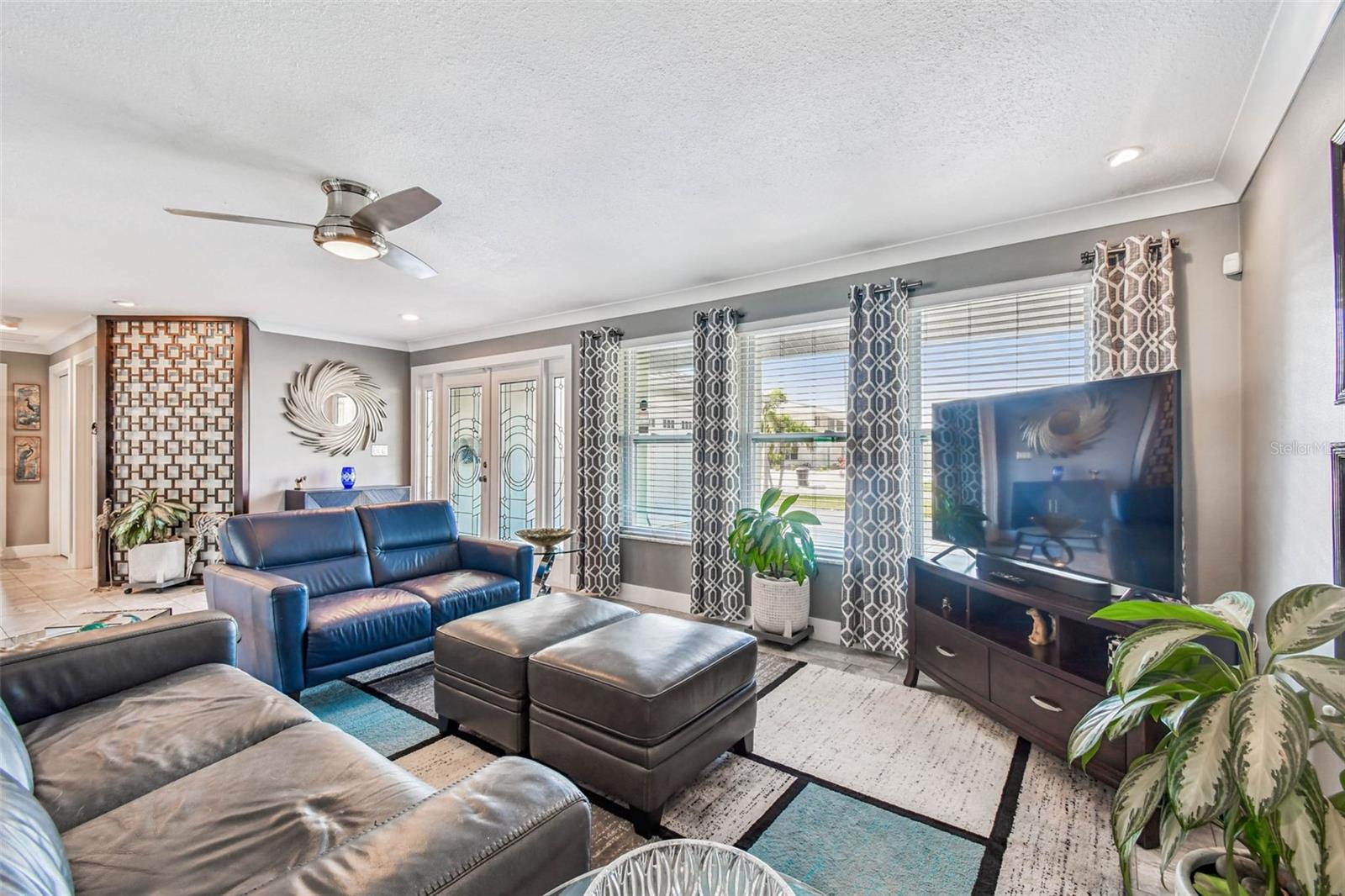 Image 14 of 49 For 2663 70th Avenue S
