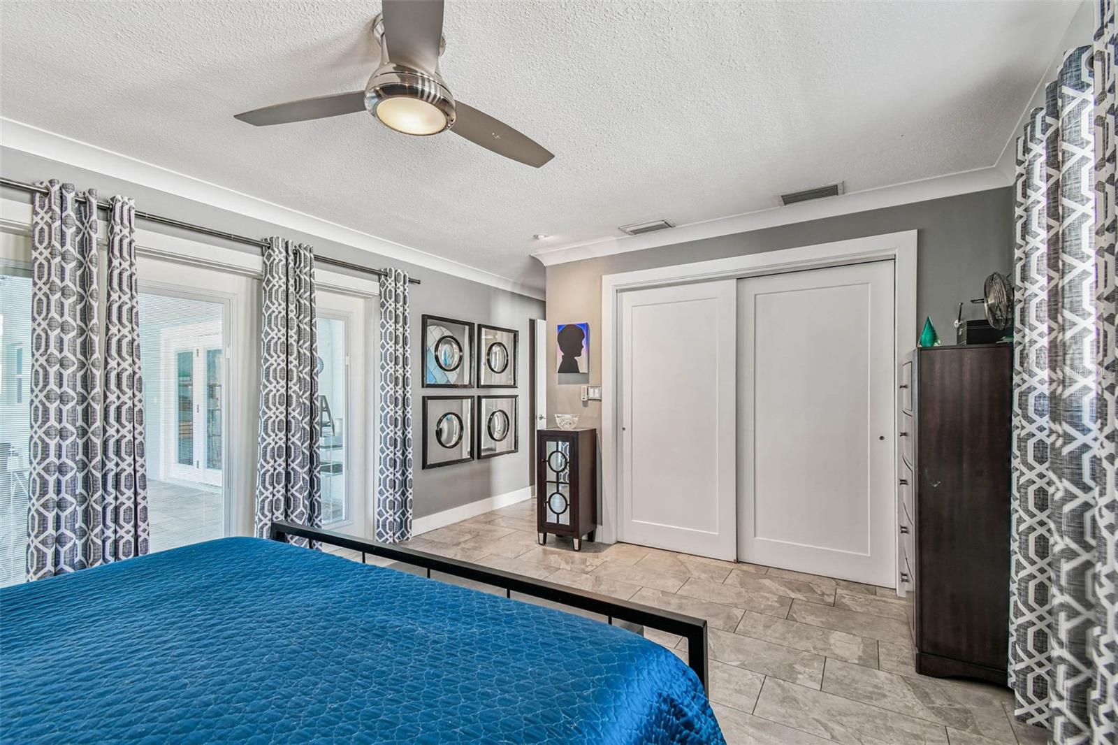 Image 20 of 49 For 2663 70th Avenue S
