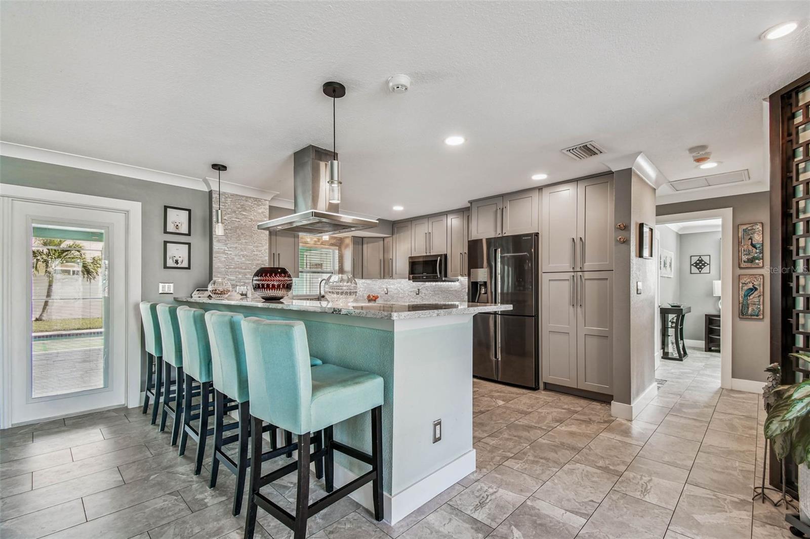 Image 6 of 49 For 2663 70th Avenue S