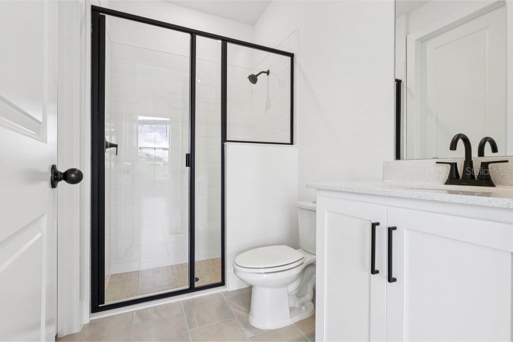 Image 9 of 40 For 15477 Hamlin Park Drive