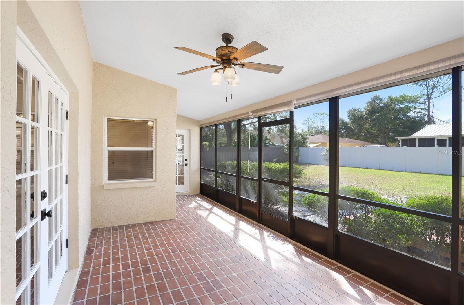 Image 25 of 39 For 4925 Ivy Glen Place