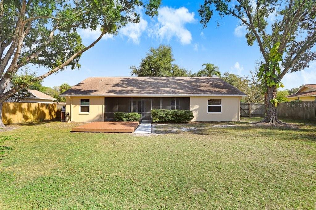 Image 29 of 39 For 4925 Ivy Glen Place