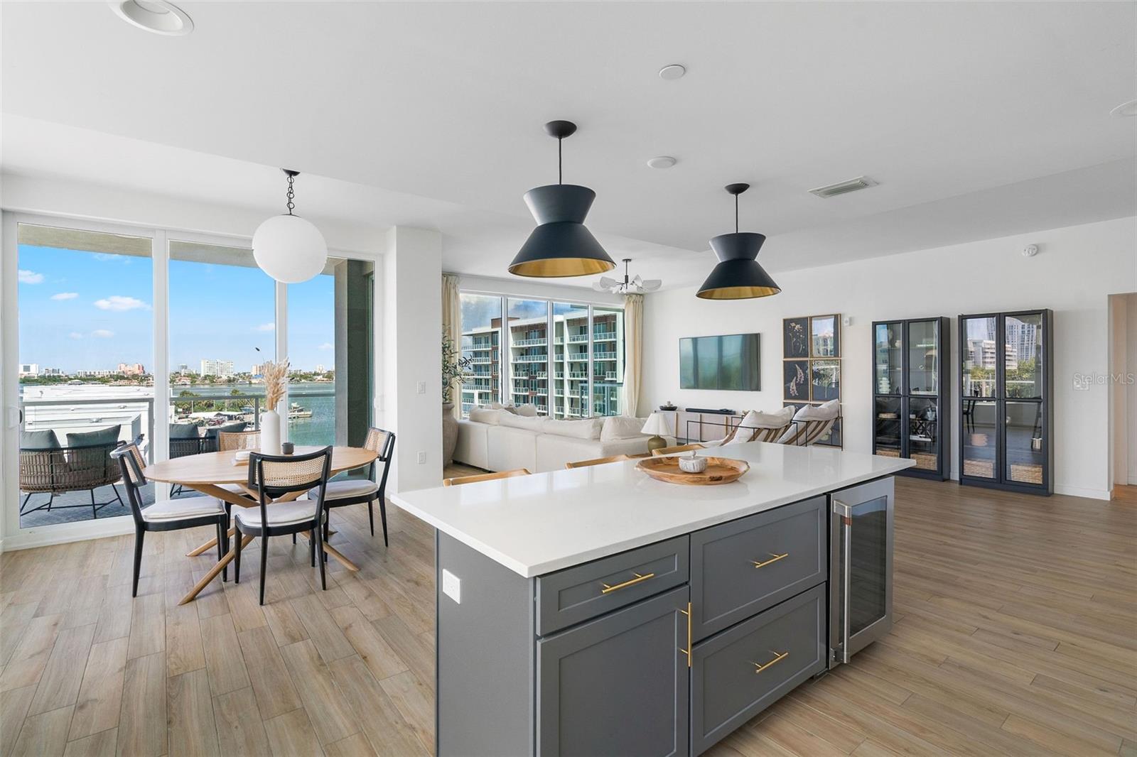Image 12 of 42 For 900 Osceola Avenue 601