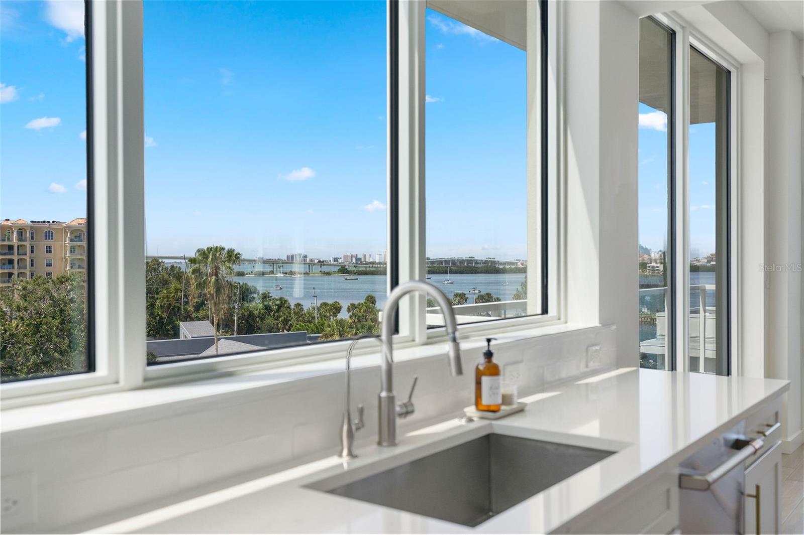 Image 15 of 42 For 900 Osceola Avenue 601