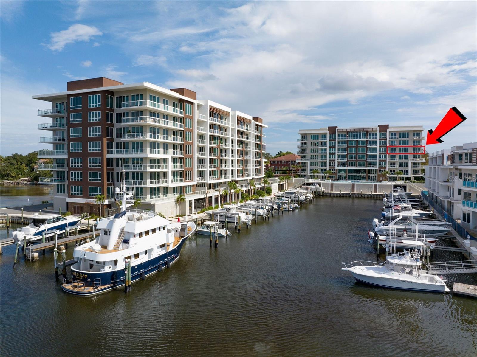 Image 2 of 42 For 900 Osceola Avenue 601