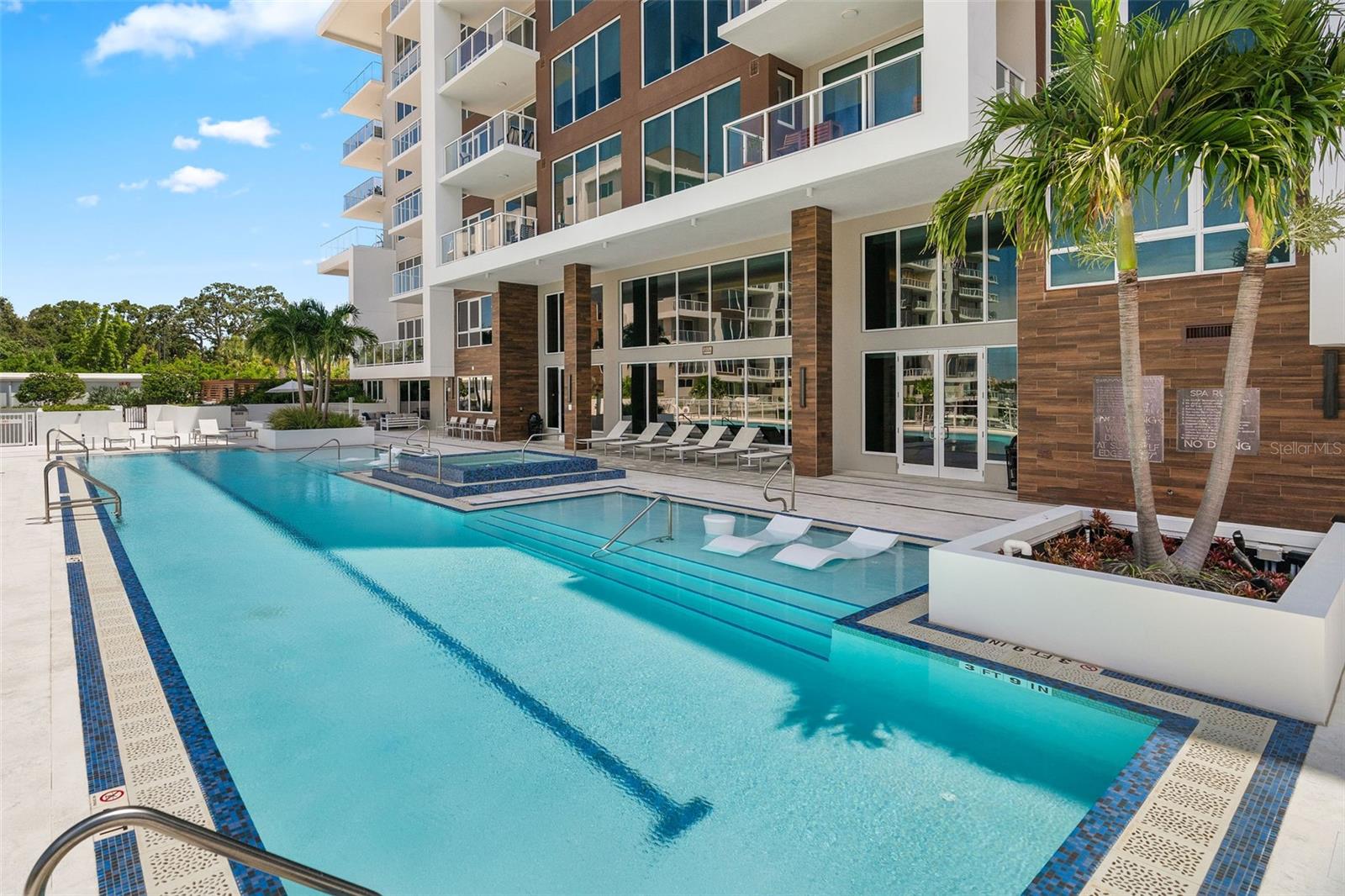 Image 41 of 42 For 900 Osceola Avenue 601