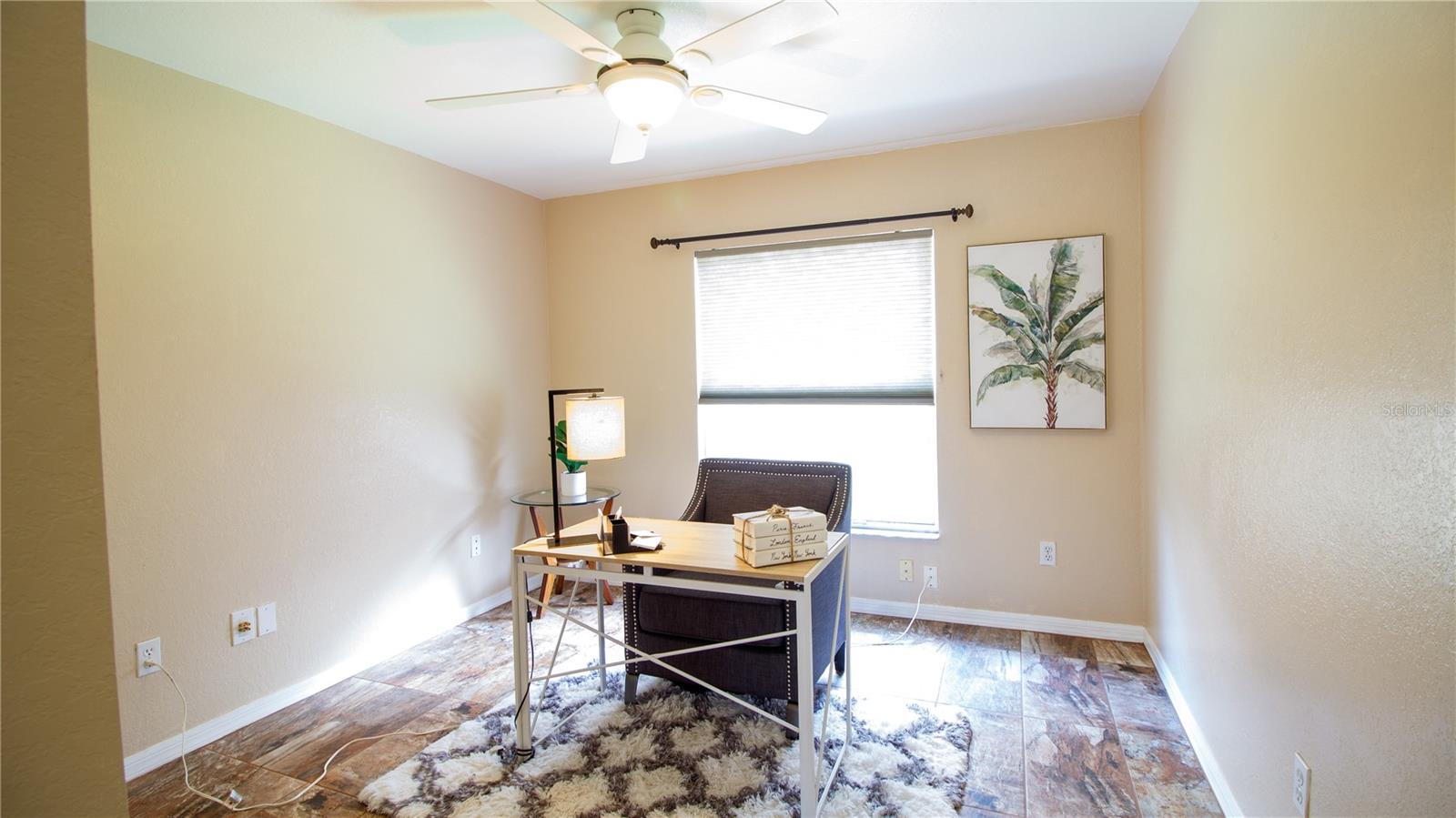 Image 18 of 38 For 12744 Pineforest Way E