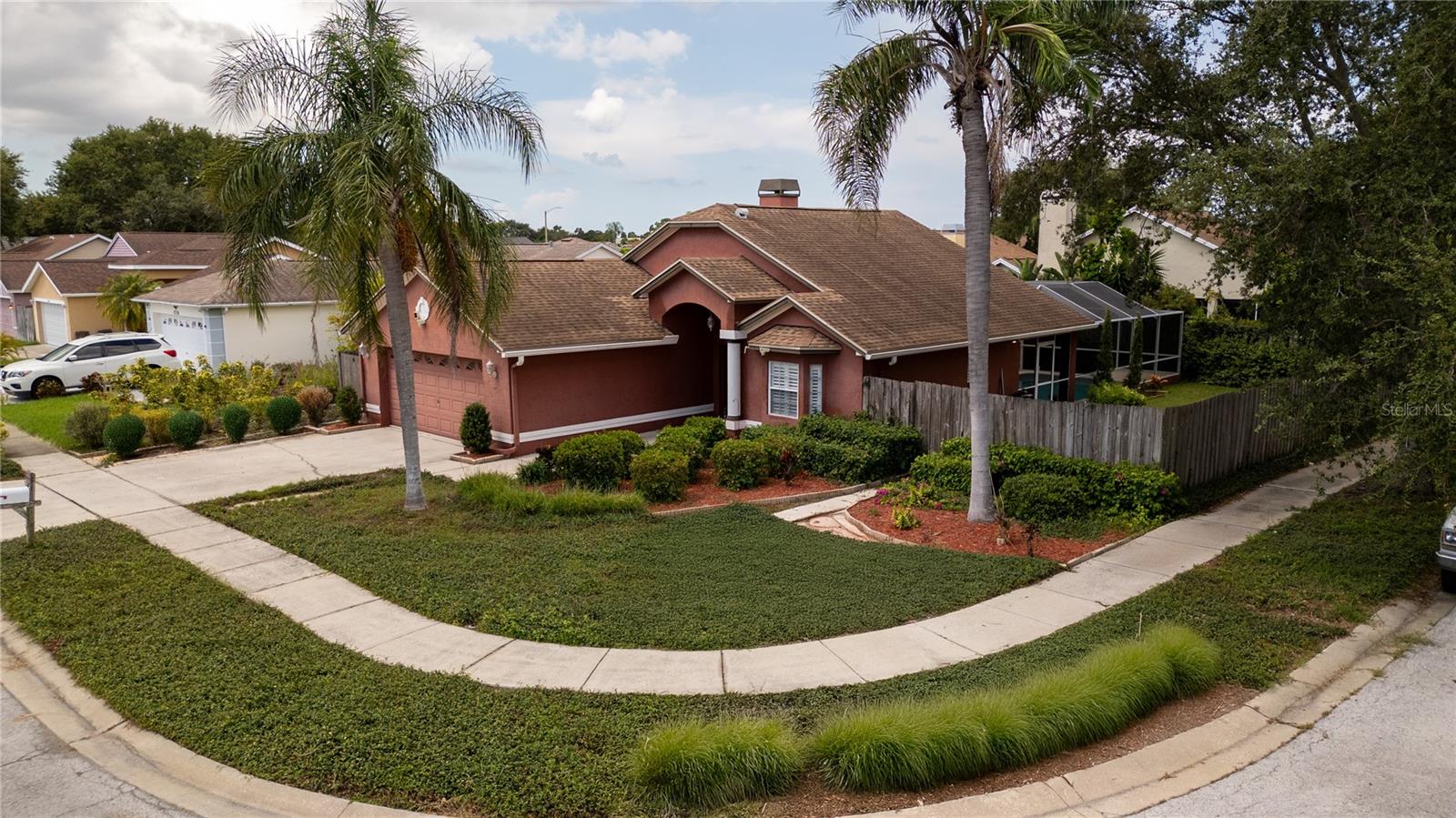 Image 2 of 38 For 12744 Pineforest Way E