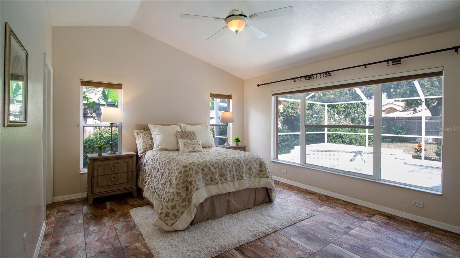 Image 24 of 38 For 12744 Pineforest Way E