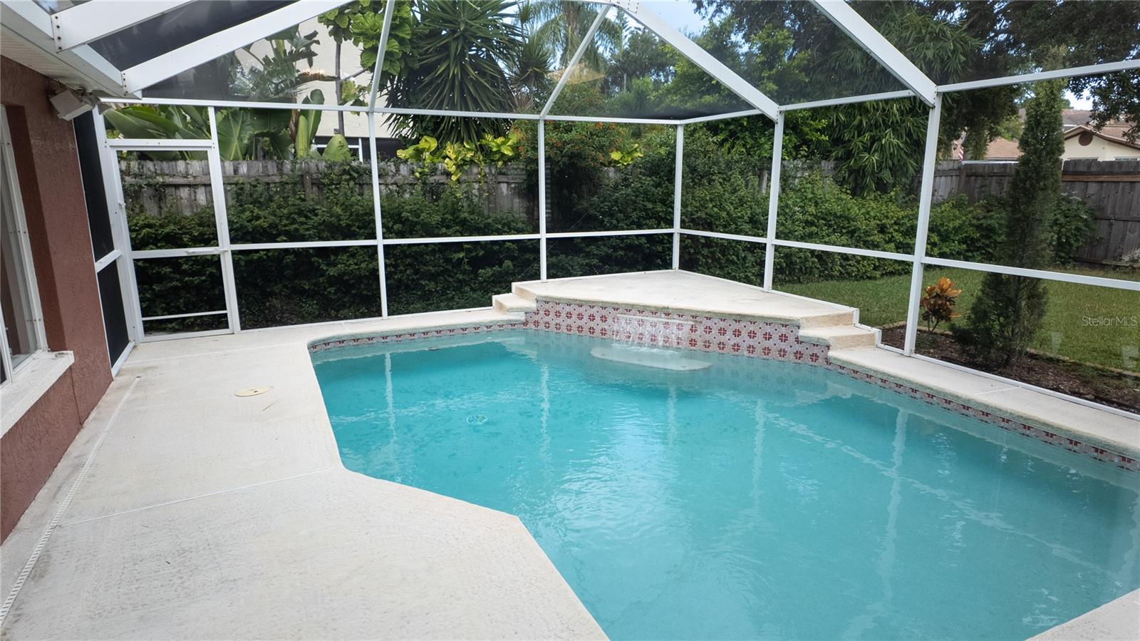 Image 33 of 38 For 12744 Pineforest Way E