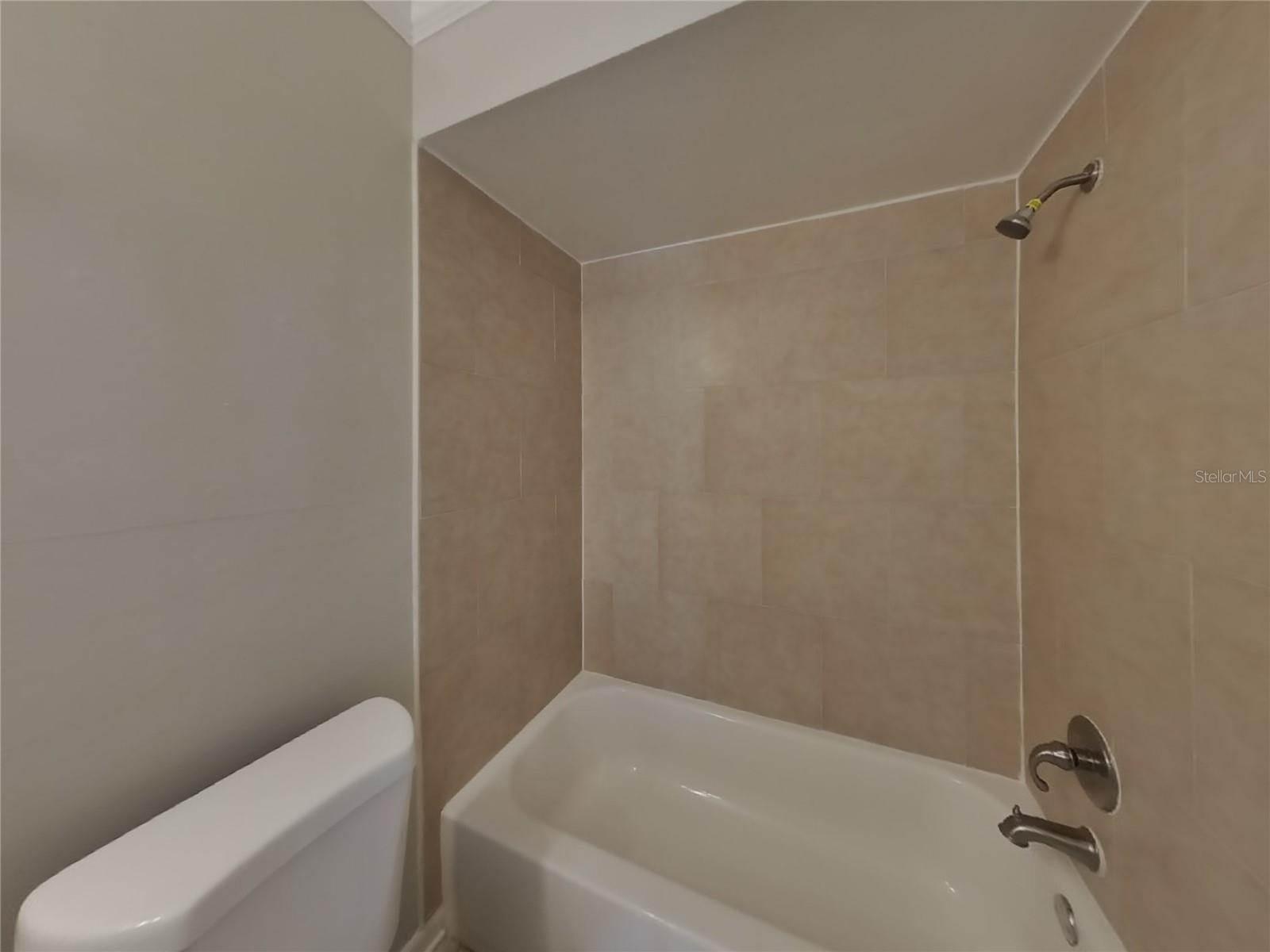 Image 14 of 16 For 10378 Rosemount Drive