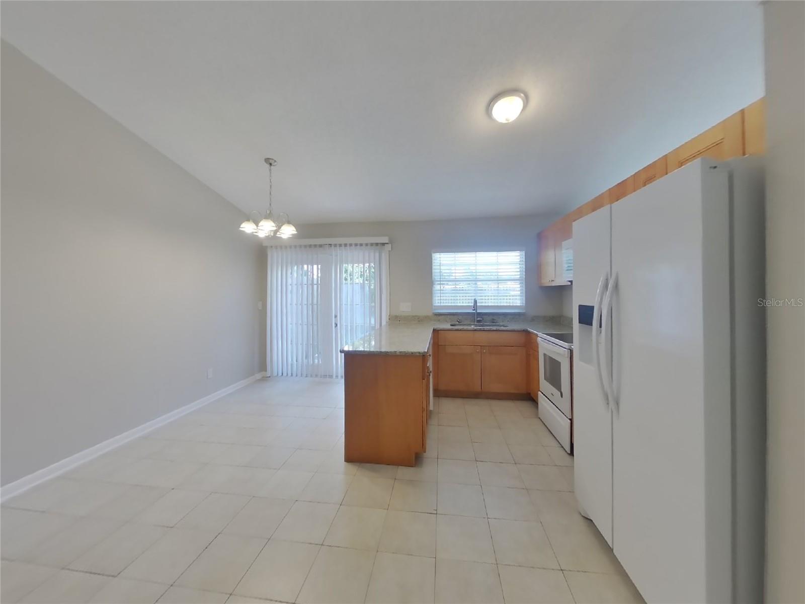 Image 6 of 16 For 10378 Rosemount Drive