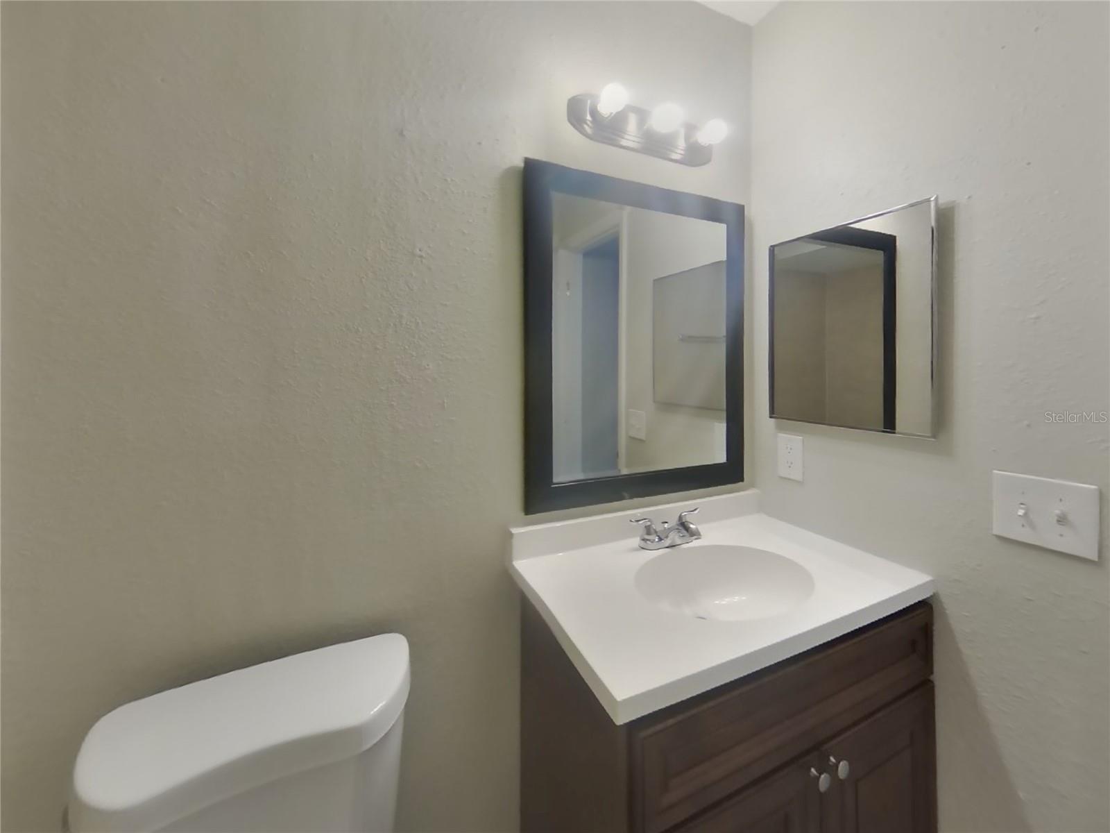 Image 9 of 16 For 10378 Rosemount Drive