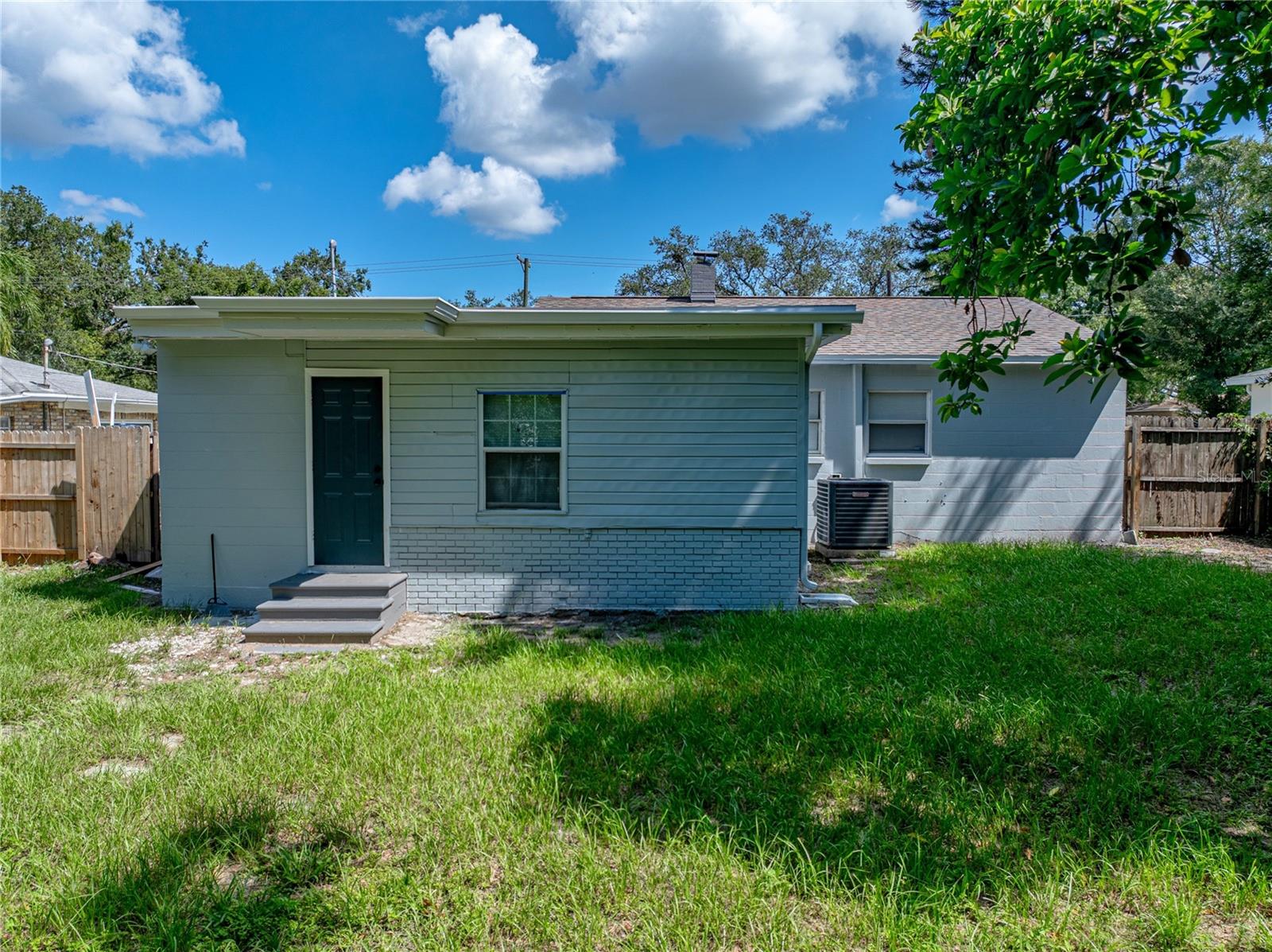 Image 33 of 56 For 1420 Meadowbrook Avenue