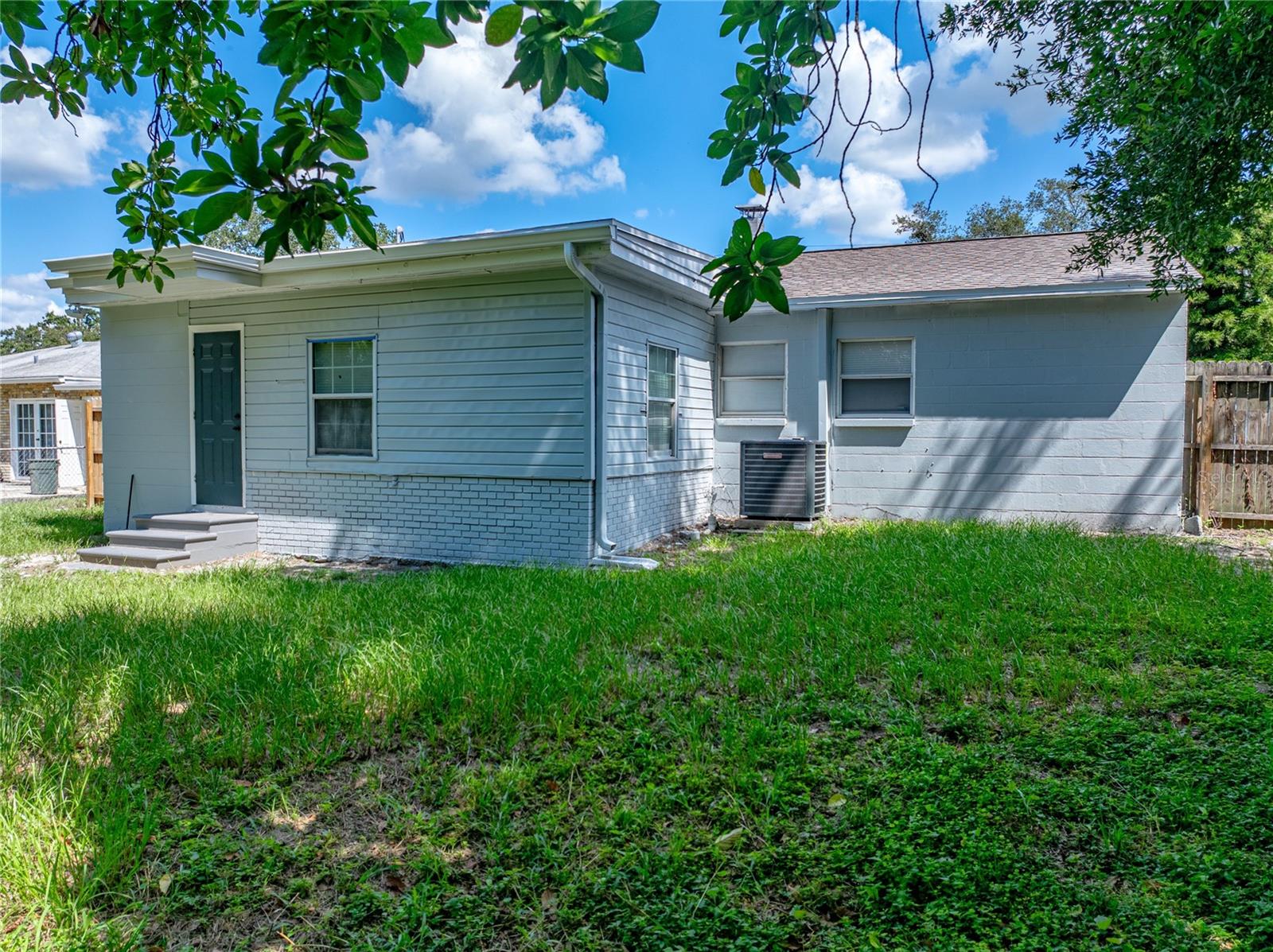 Image 34 of 56 For 1420 Meadowbrook Avenue