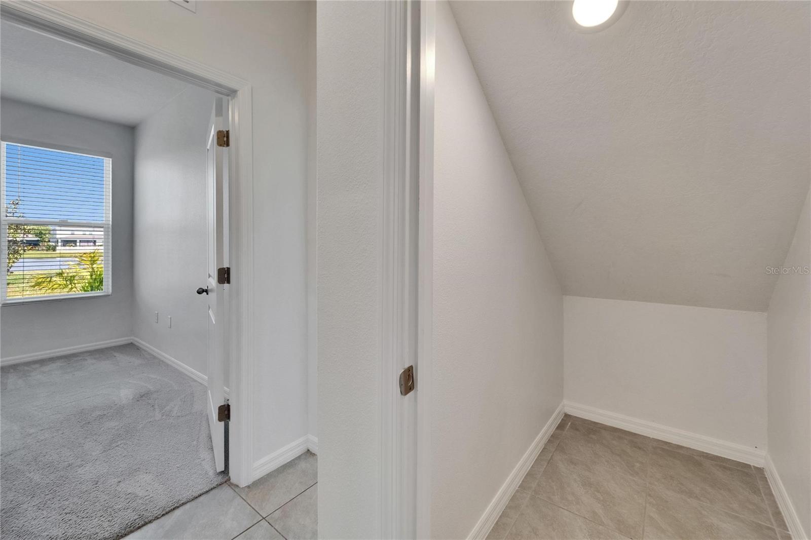 Image 42 of 100 For 16631 Mooner Plank Cir Circle