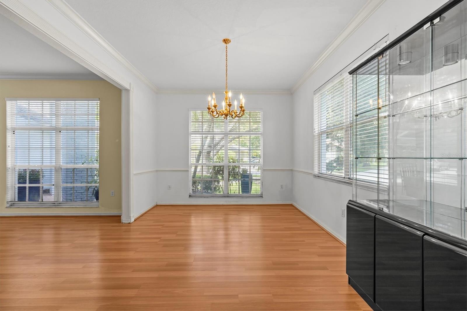 Image 19 of 71 For 2328 Warwick Drive