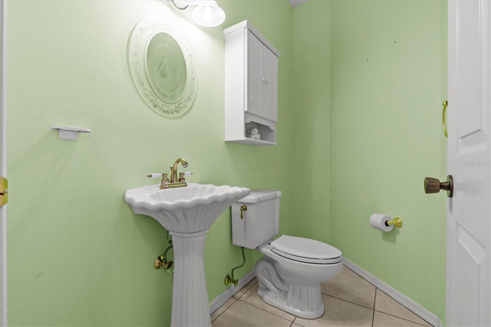 Image 34 of 71 For 2328 Warwick Drive