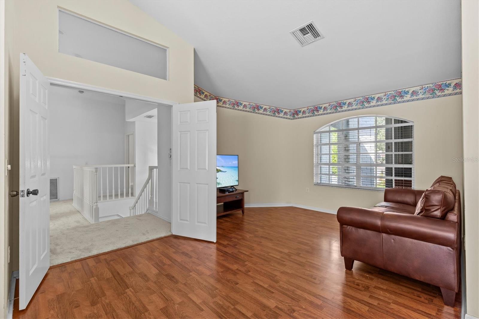 Image 38 of 71 For 2328 Warwick Drive