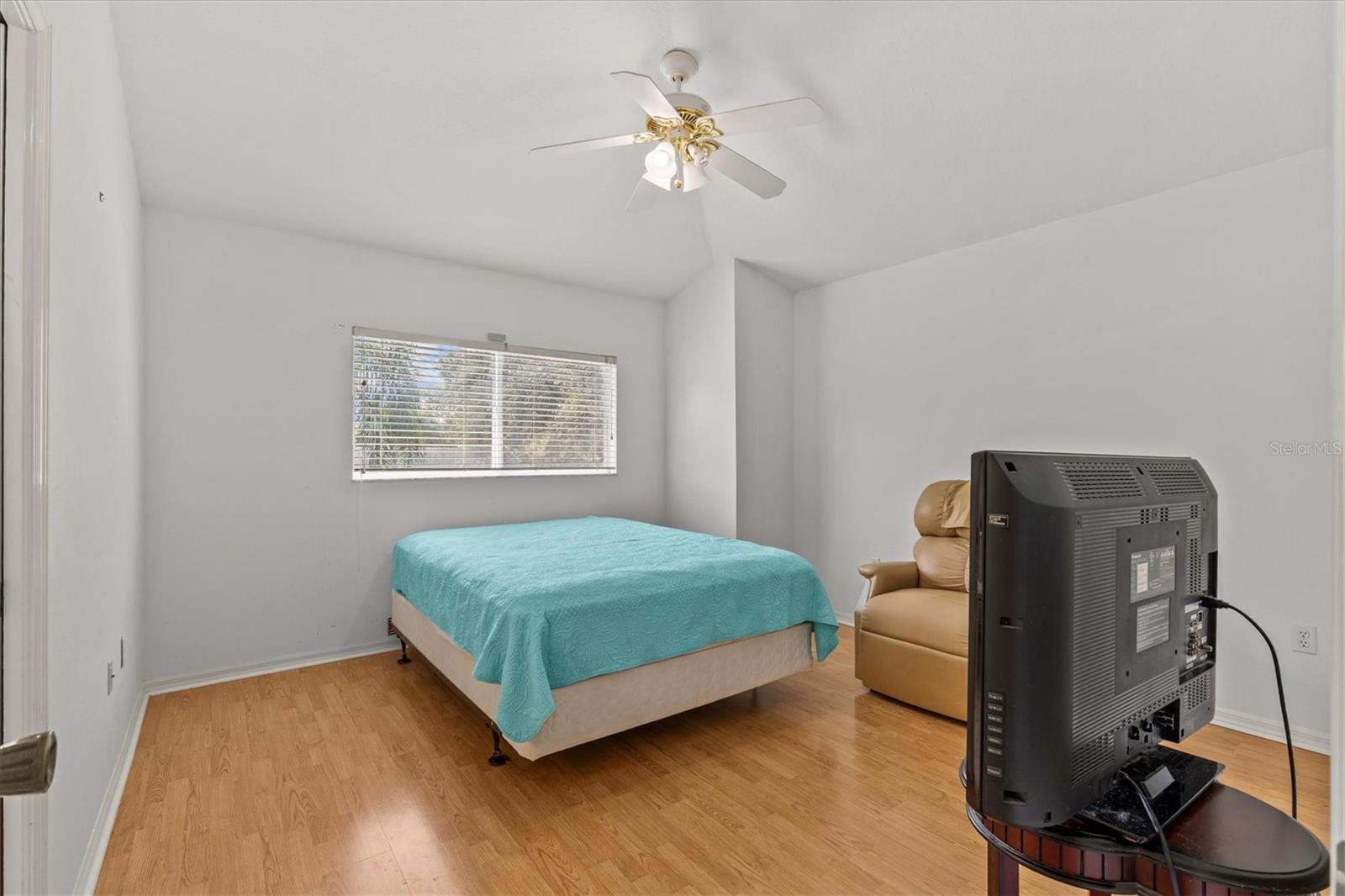 Image 53 of 71 For 2328 Warwick Drive
