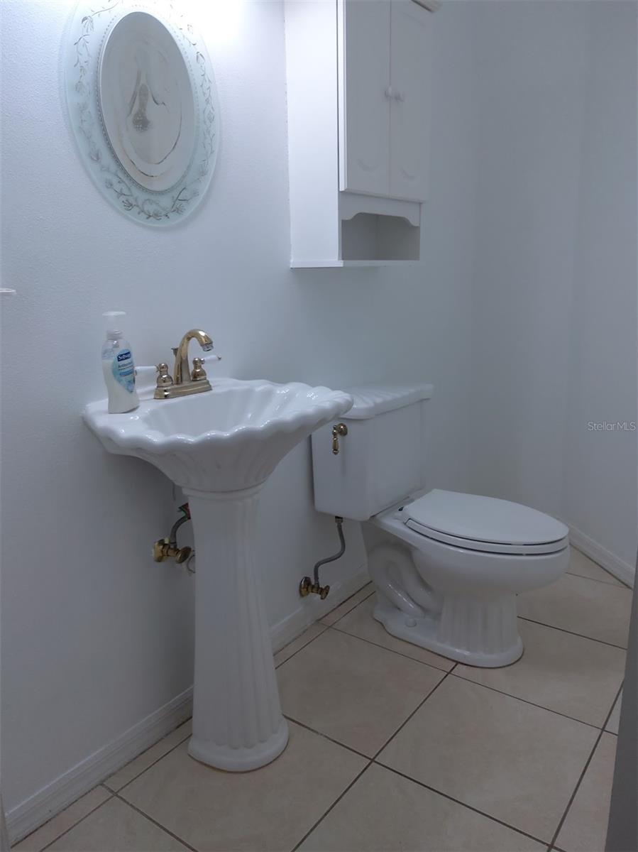 Image 72 of 72 For 2328 Warwick Drive