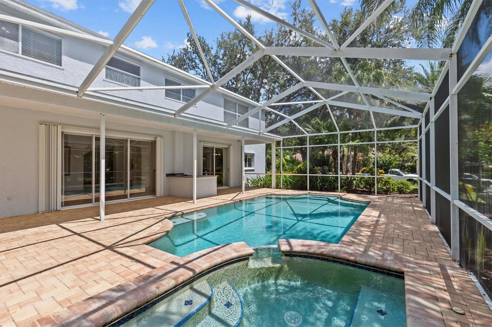 Image 8 of 71 For 2328 Warwick Drive