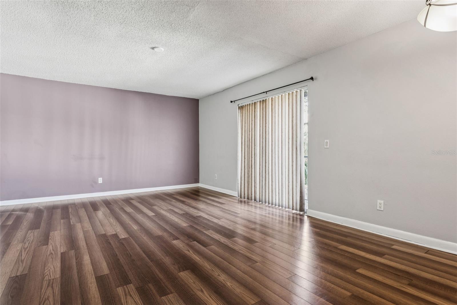 Image 8 of 23 For 201 Arrawana Avenue L