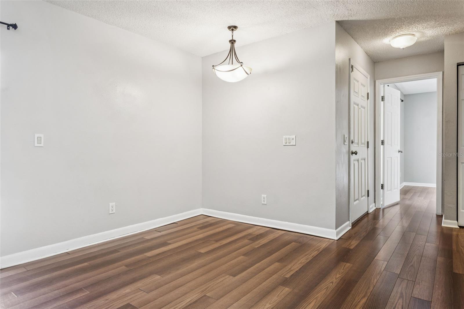 Image 9 of 23 For 201 Arrawana Avenue L