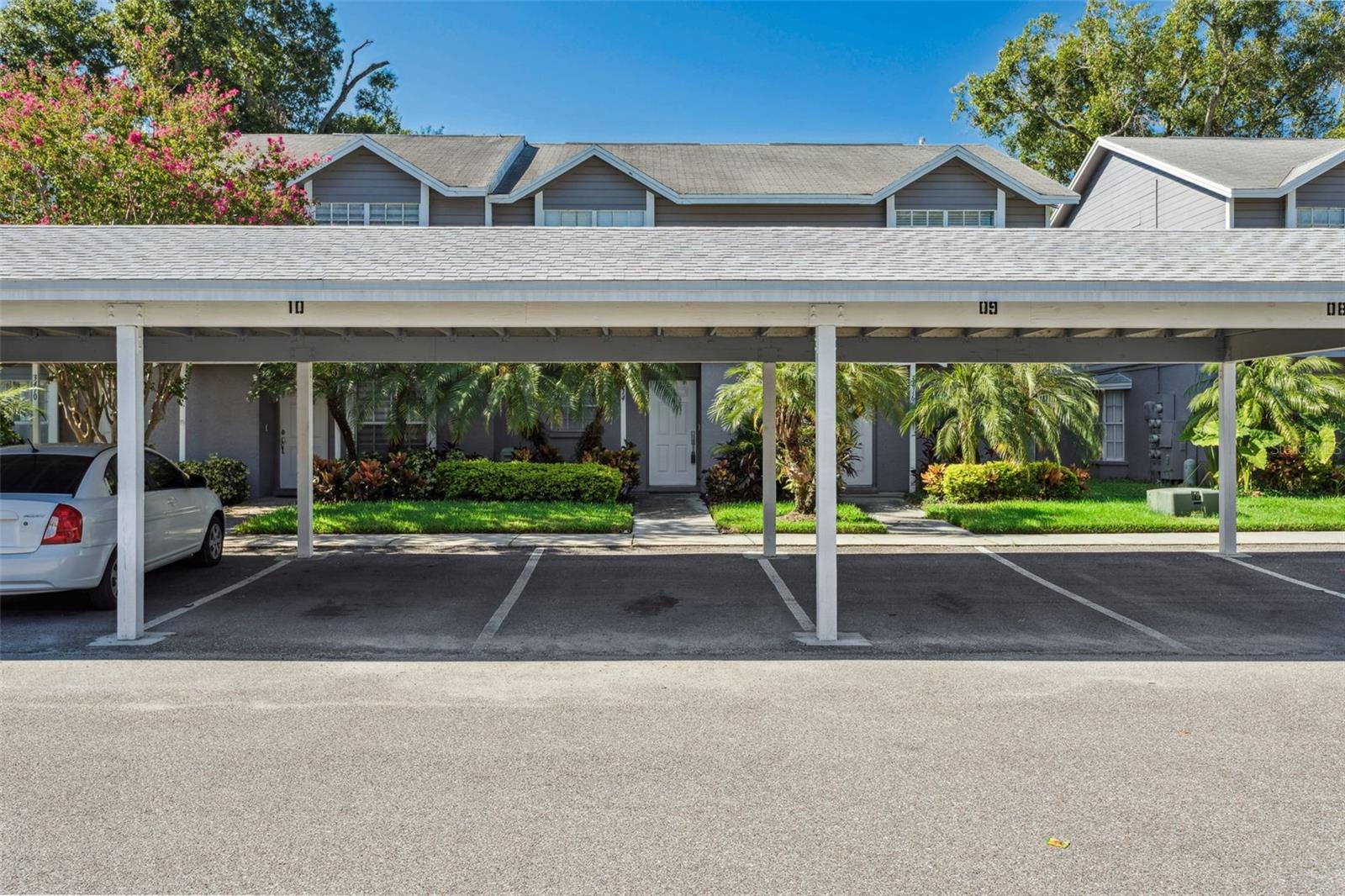 Image 2 of 25 For 3414 Arbor Oaks Court