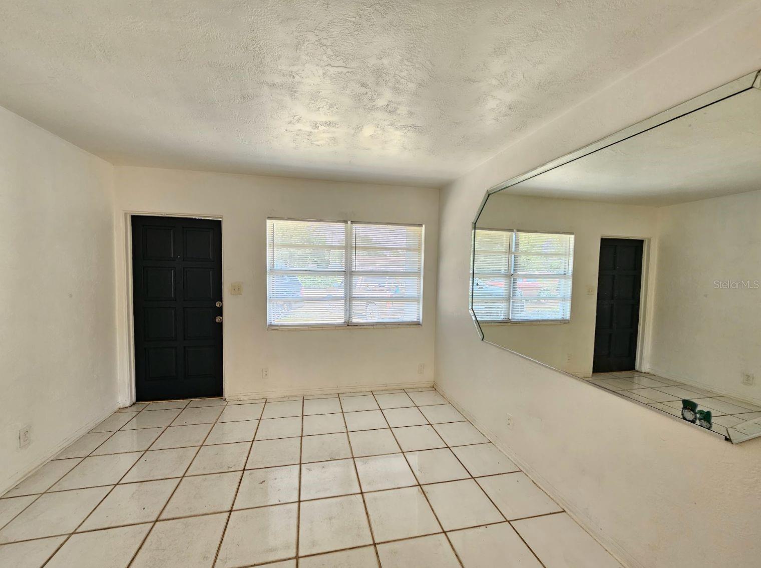 Image 3 of 14 For 5860 70th Avenue N