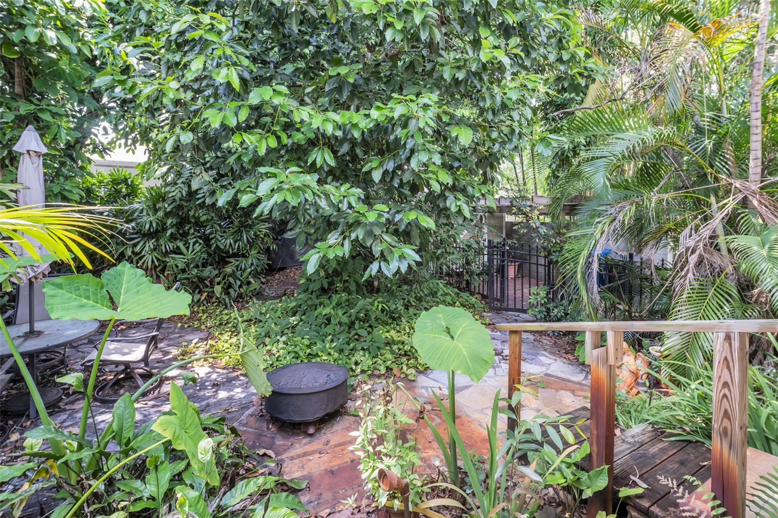 Image 13 of 29 For 720 15th Avenue N
