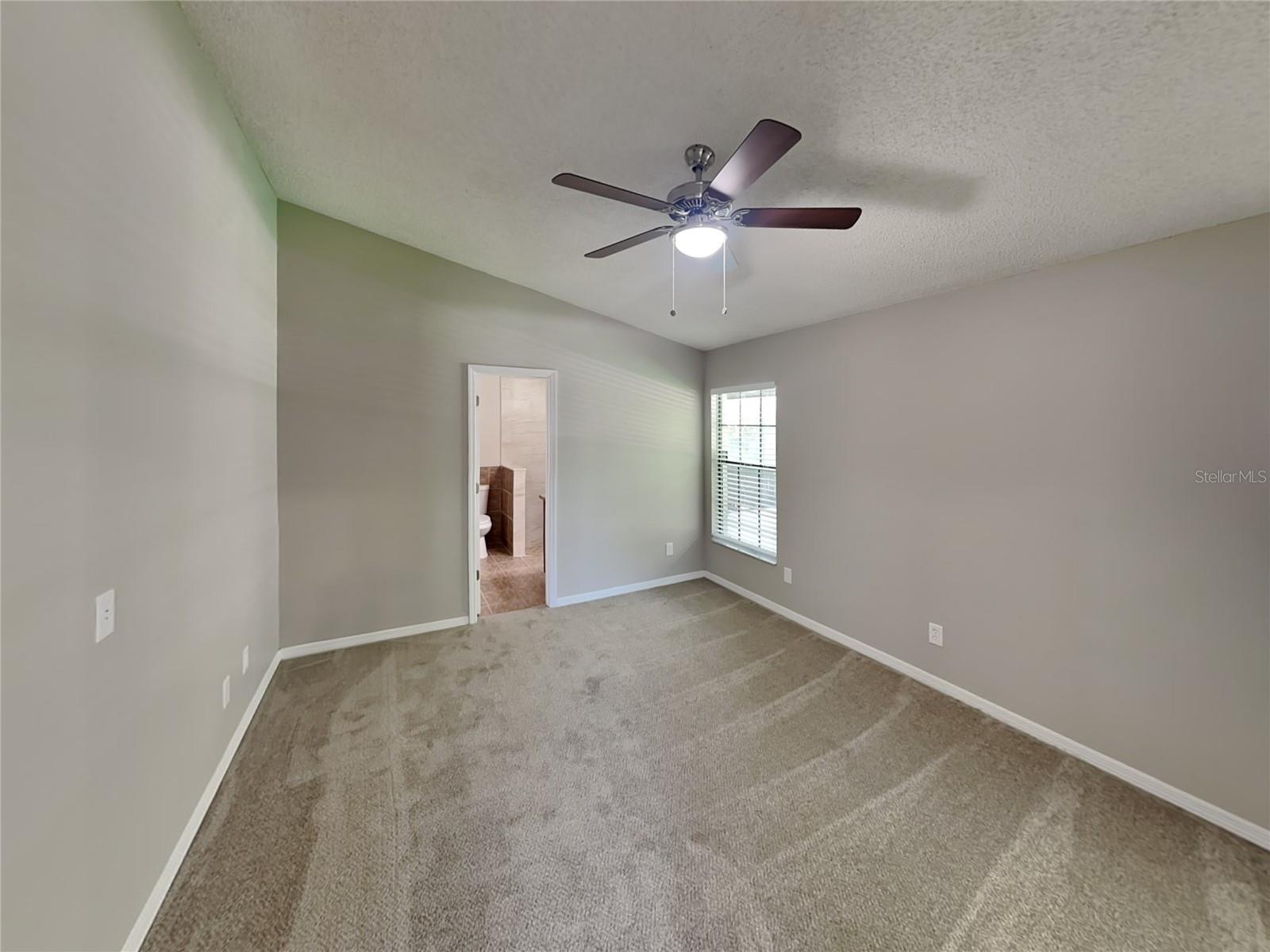Image 10 of 18 For 1326 Hatch Place