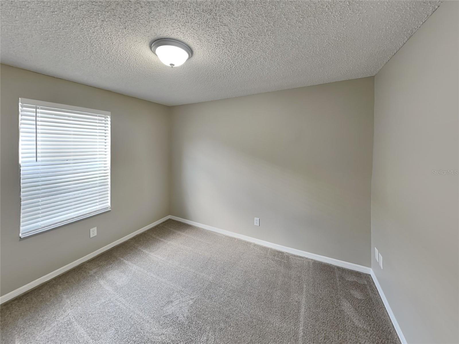 Image 14 of 18 For 1326 Hatch Place
